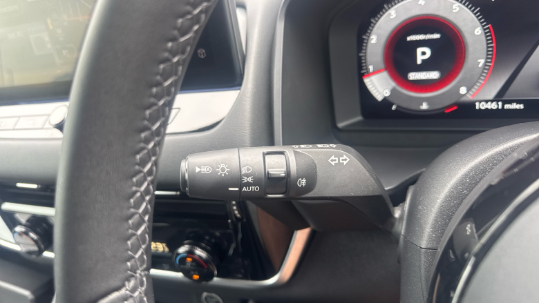 Nissan Qashqai 1.3 DiG-T MH 158 N-Connecta 5dr Xtronic Petrol Hatchback